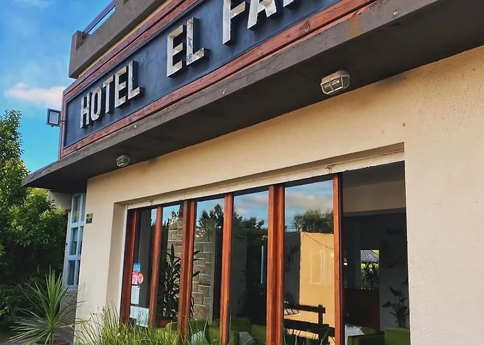 Hotel El Faro