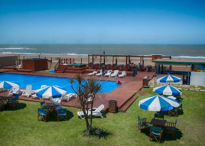 Hotel Tejas Rojas