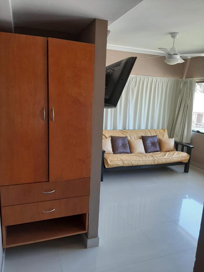 Edificio Leopardo Gesell Apartamento Villa Gesell