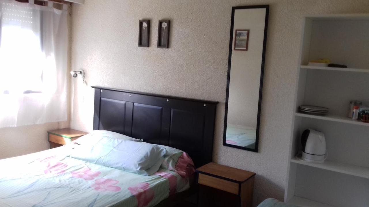 Habitación en casa particular Edificio Astrid Villa Gesell