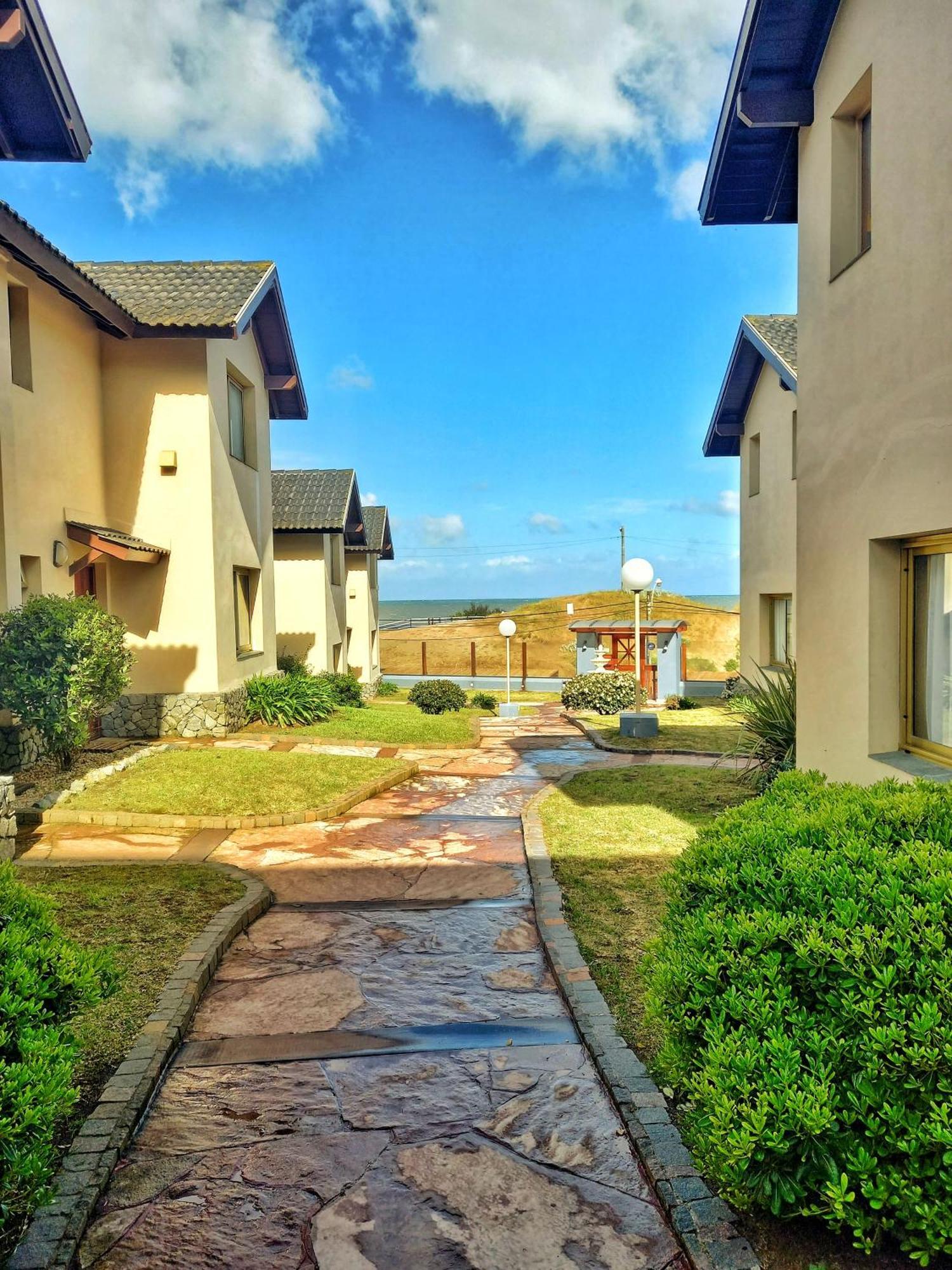 Orillas Del Mar Lodge *