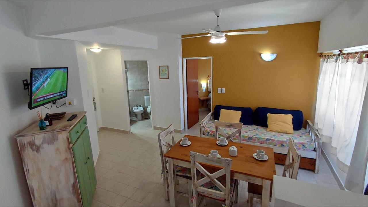 Apart Octogono Condominio * Villa Gesell