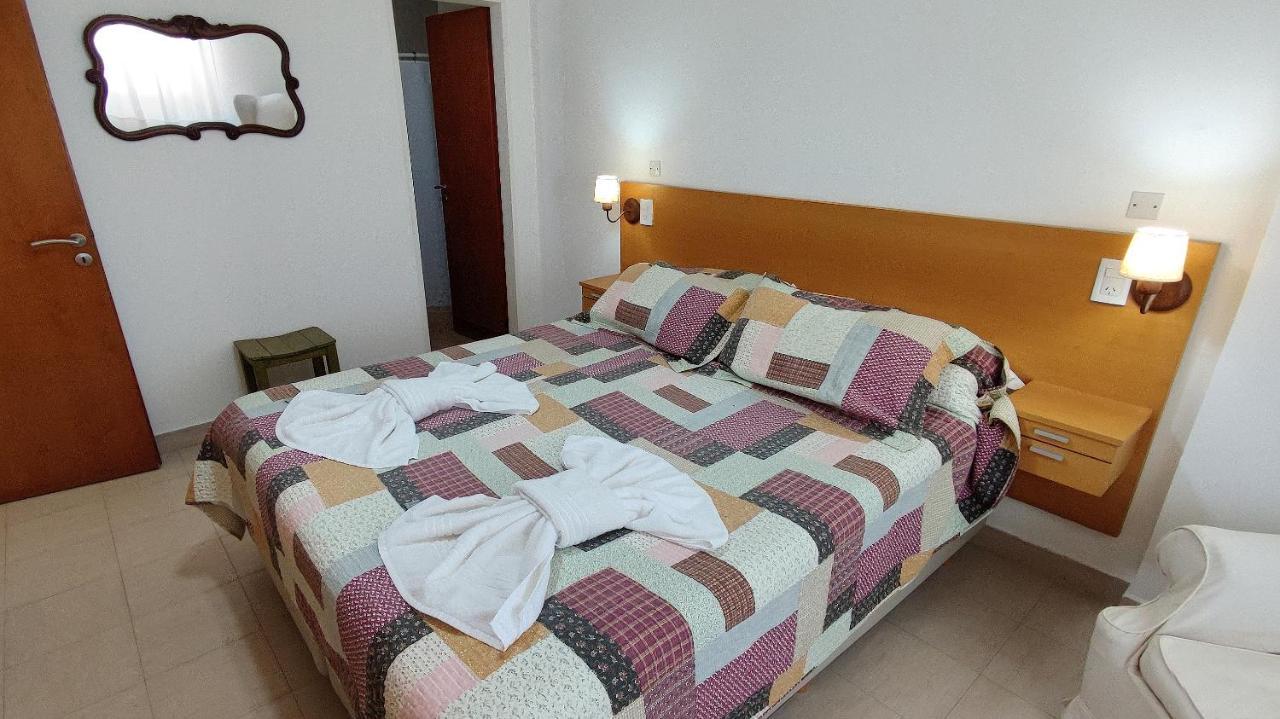 Apart Octogono Condominio Apartment