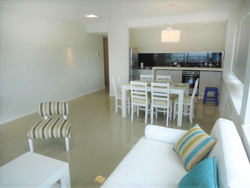 Tejas Rojas Hotel Villa Gesell