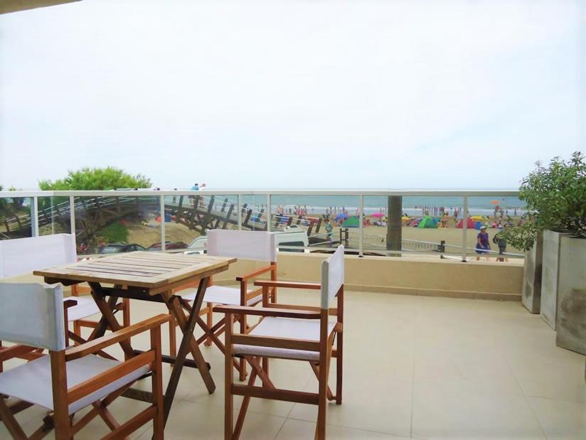 Hotel Tejas Rojas