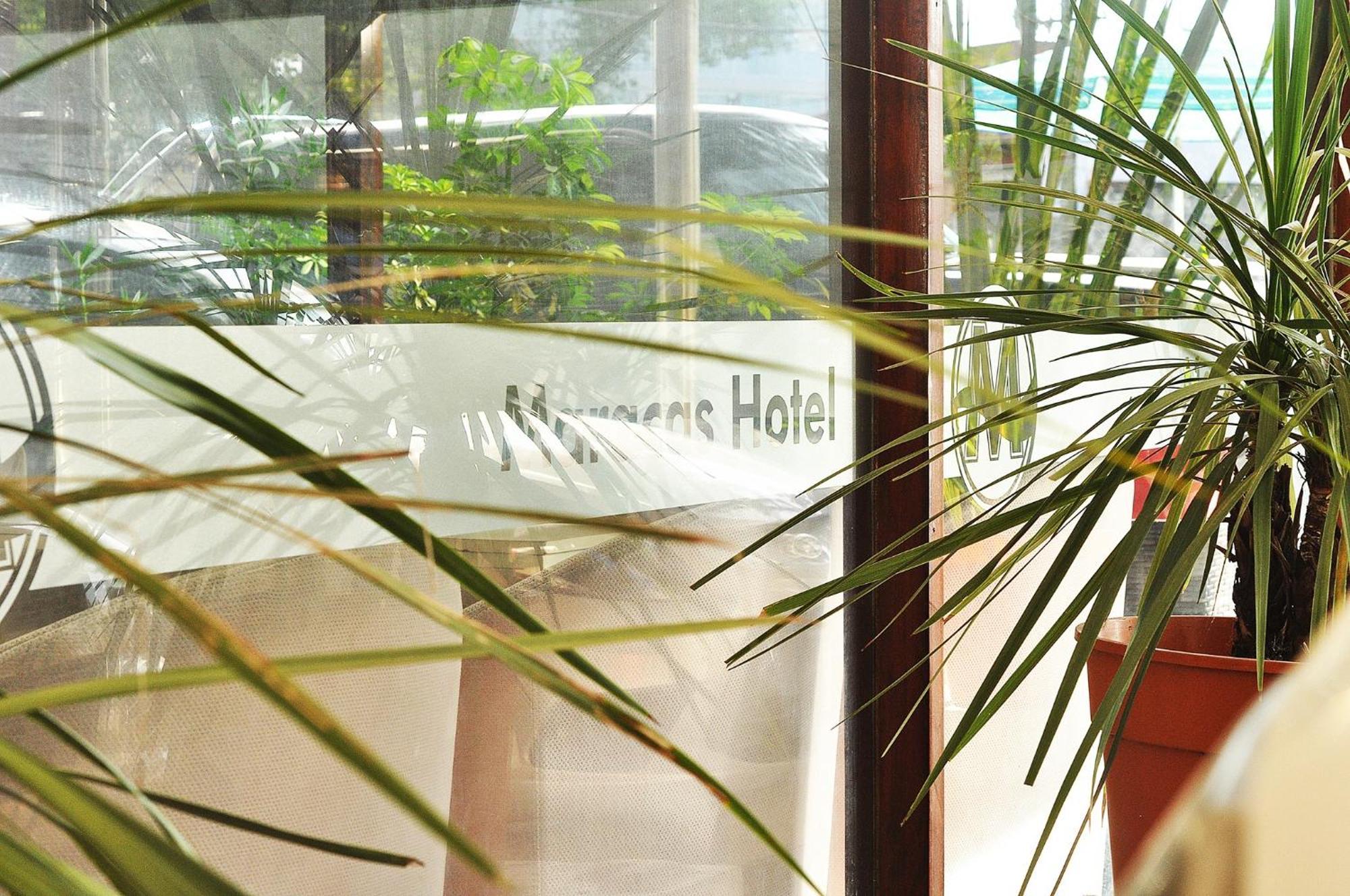Maracas Hotel