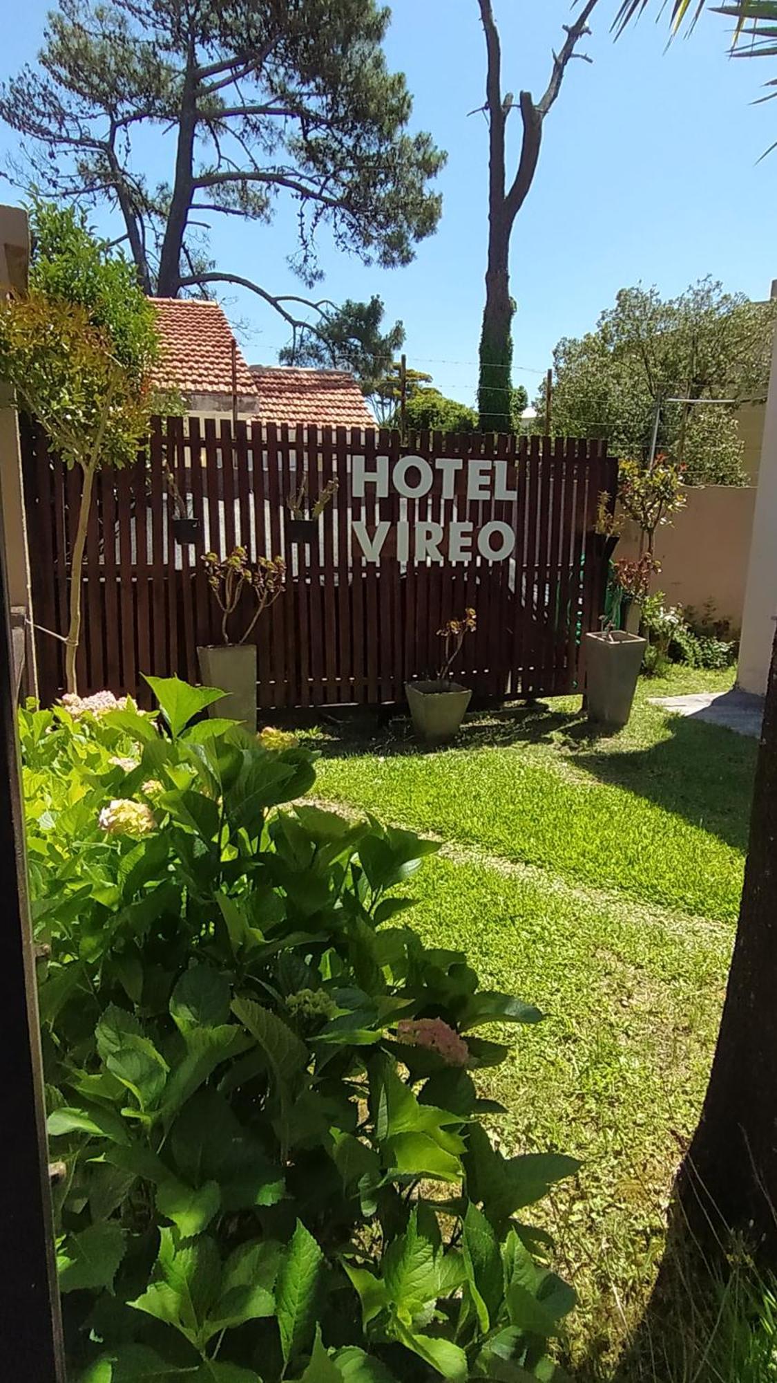 Vireo Hotel *