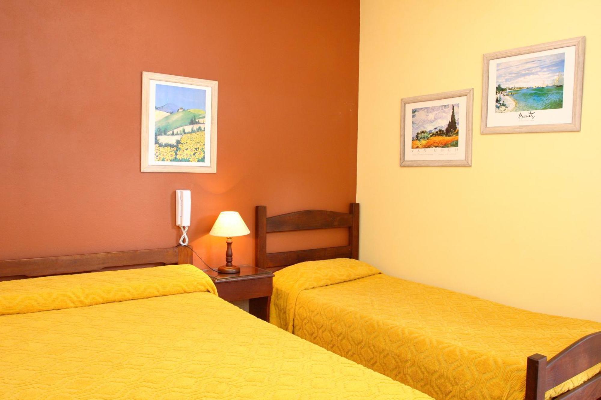 Hosteria El Bosque Inn