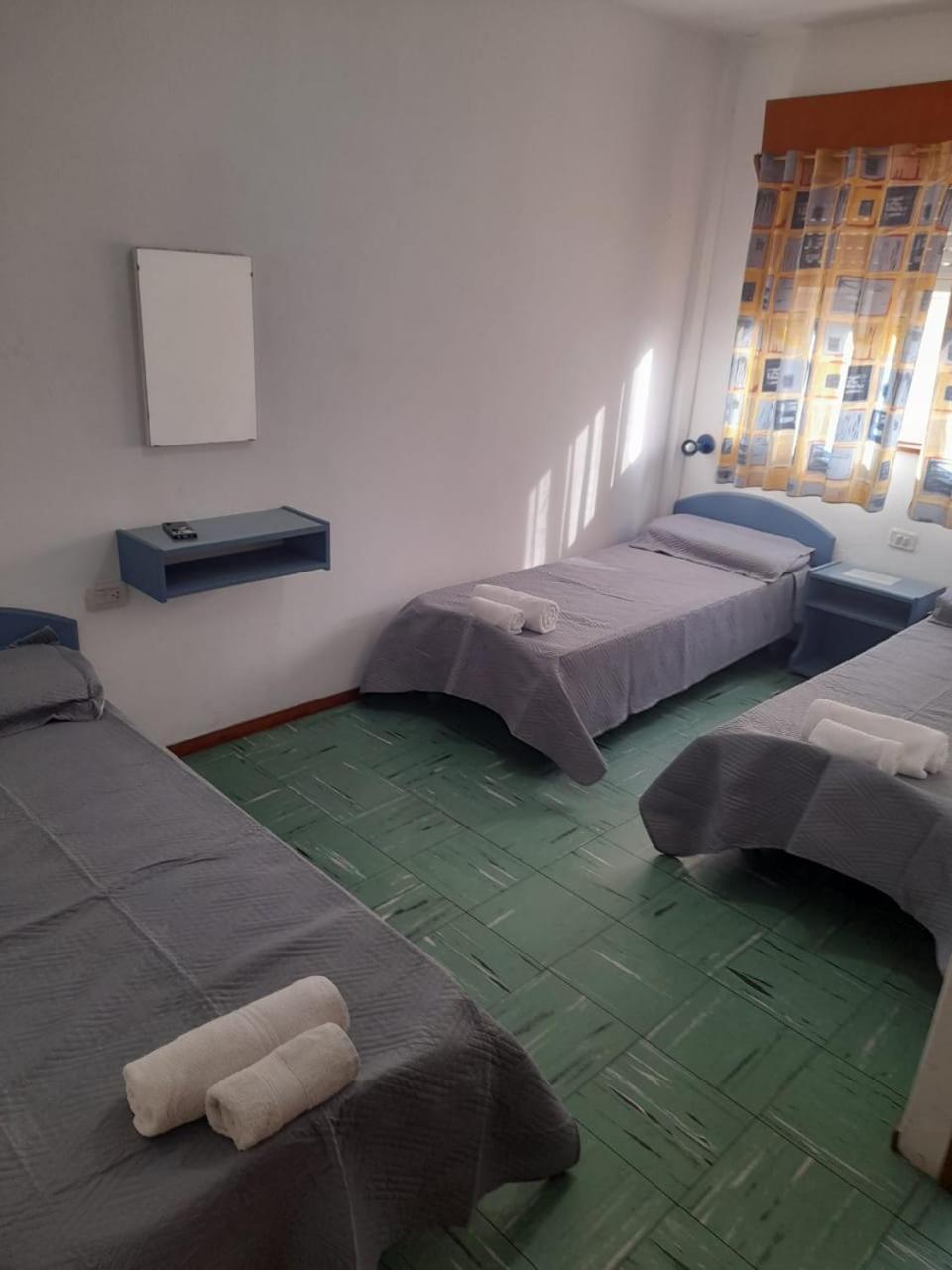 Pourally Hotel 2*
