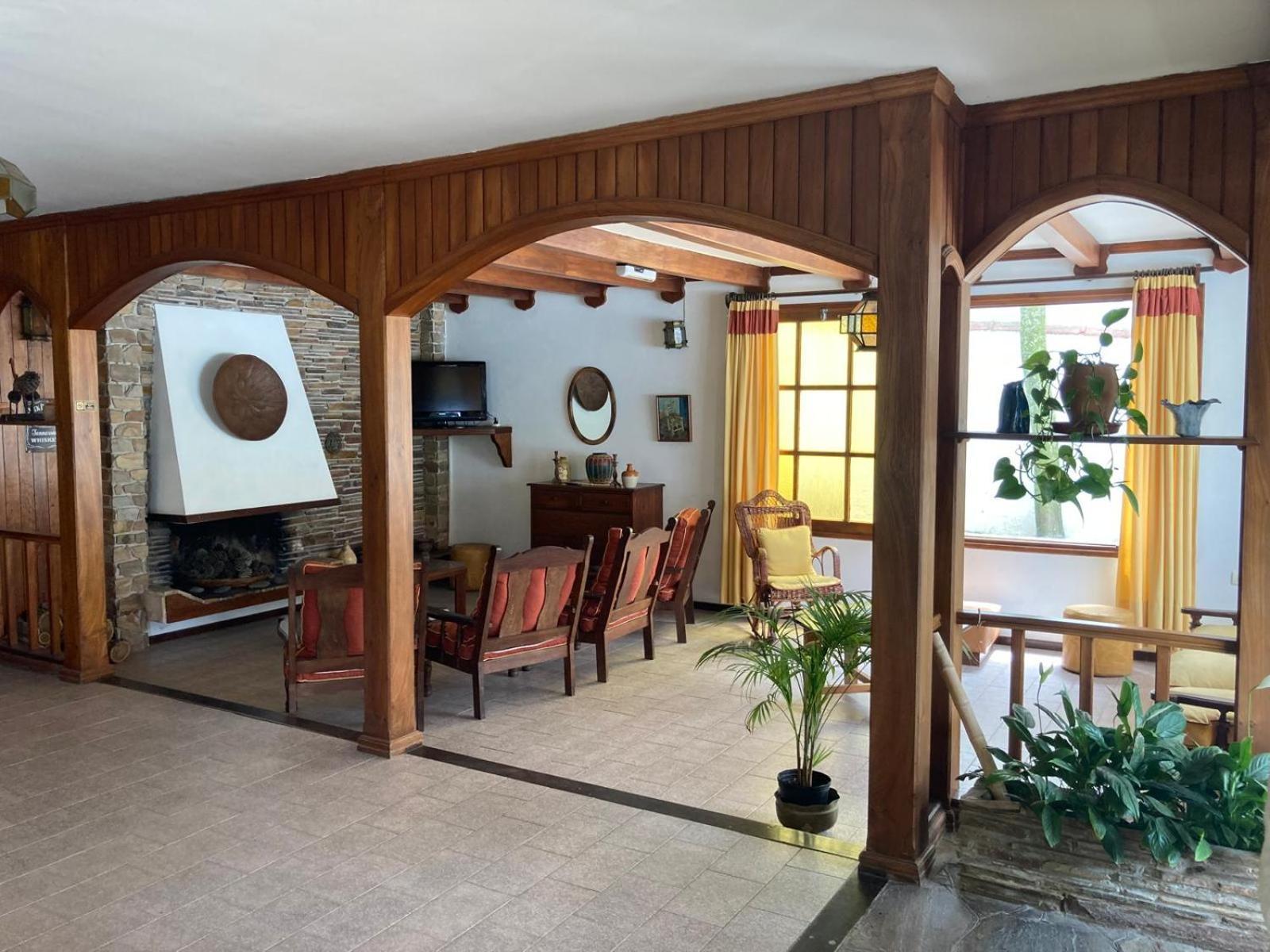 Hotel Santa Barbara
