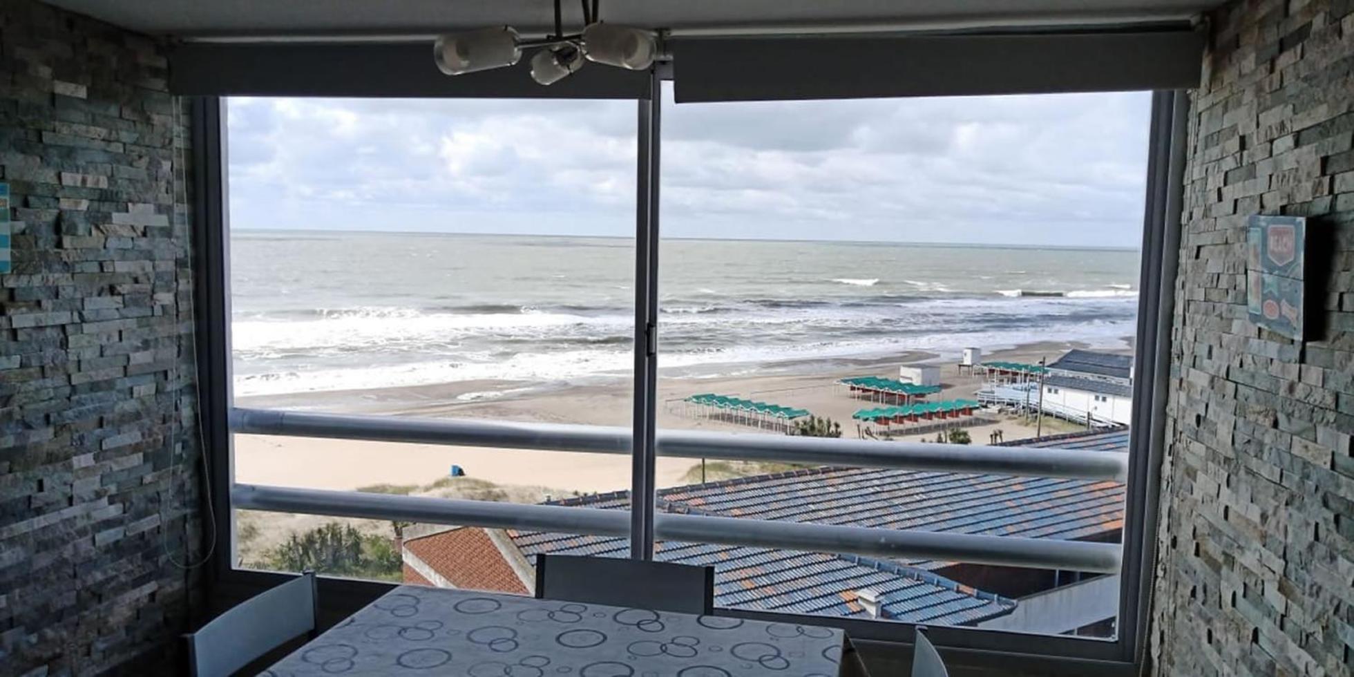 Apartment Departamento Gesell Sur Sobre Playa Y 140 Vista Al Mar Villa Gesell