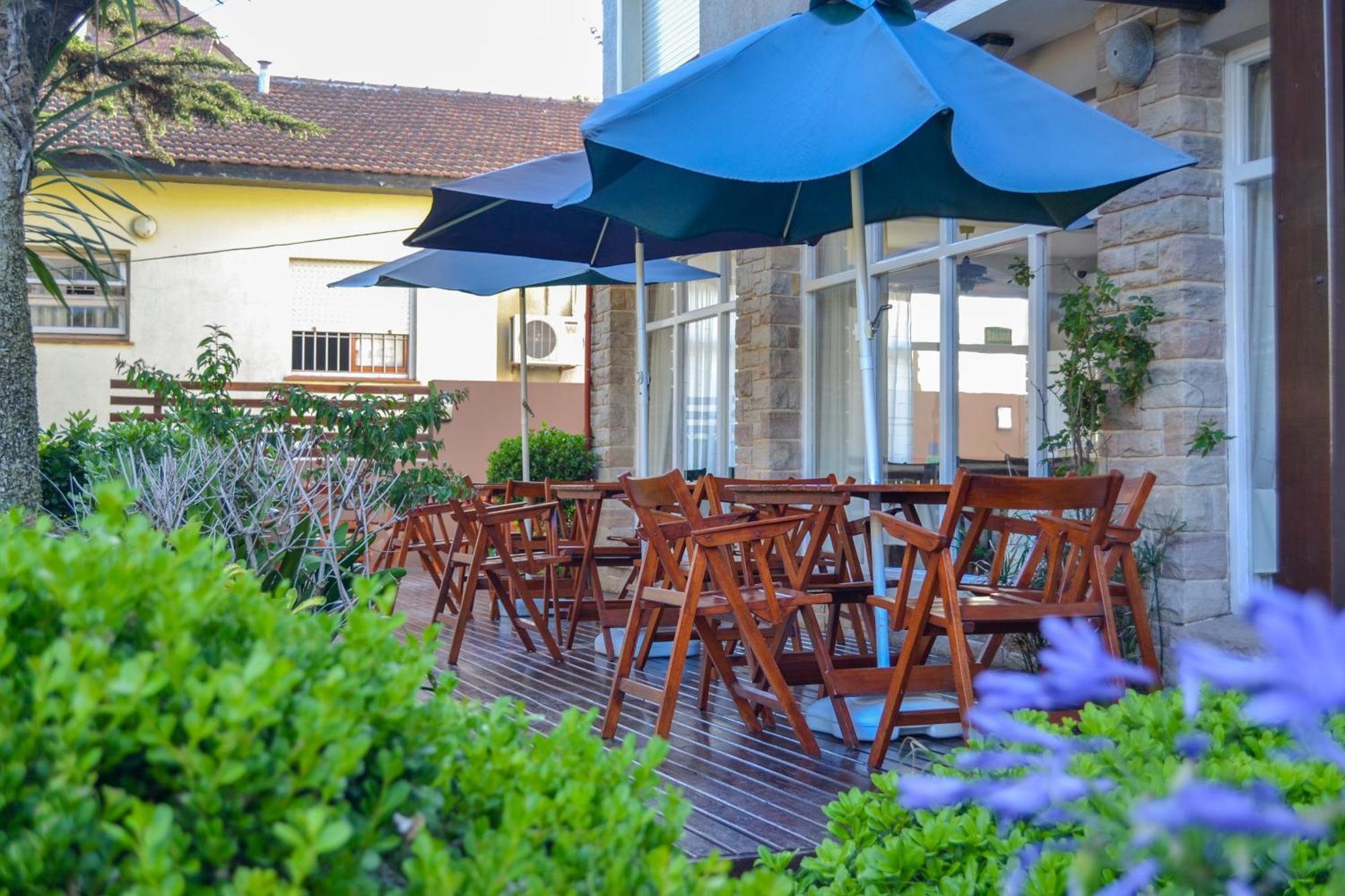 Rideamus Hotel