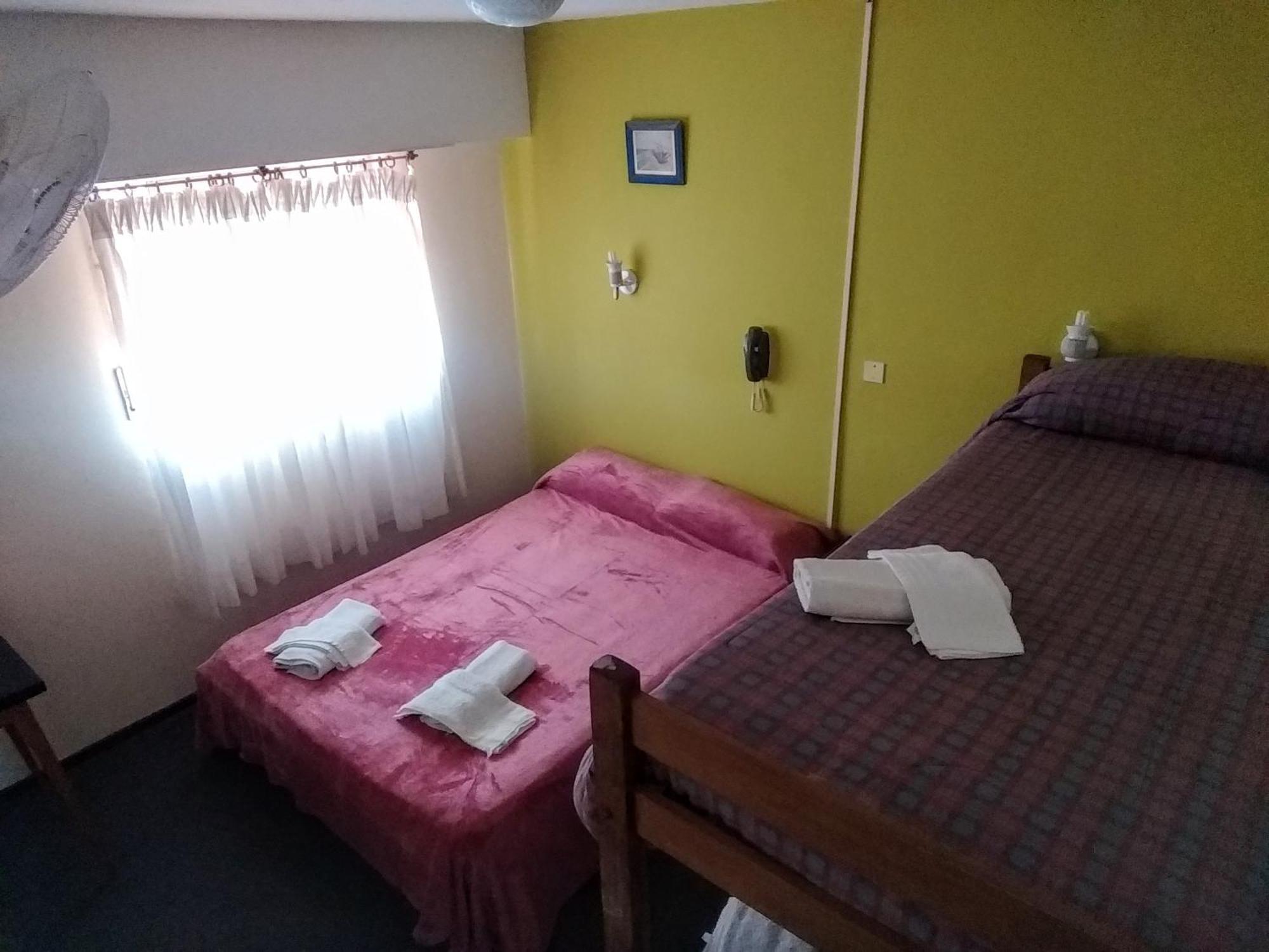 Amigos Inn *