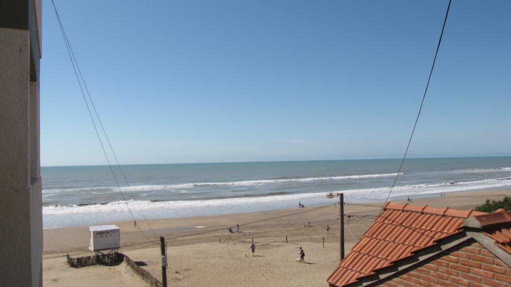 Departamento Gesell Centro Sobre Playa Y 114 Vista Al Mar