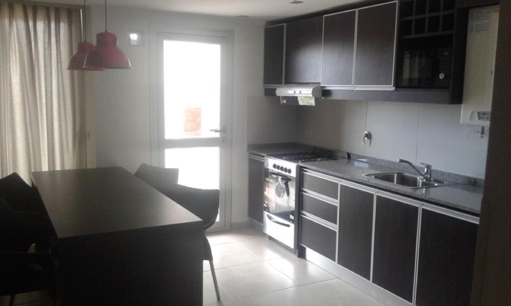 Avenida 1 Apartamento