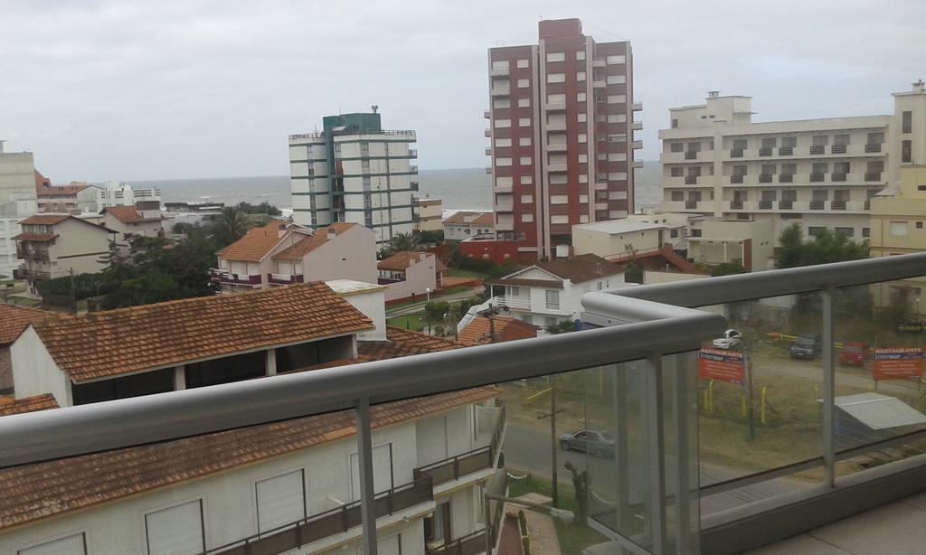 Avenida 1 Apartamento *