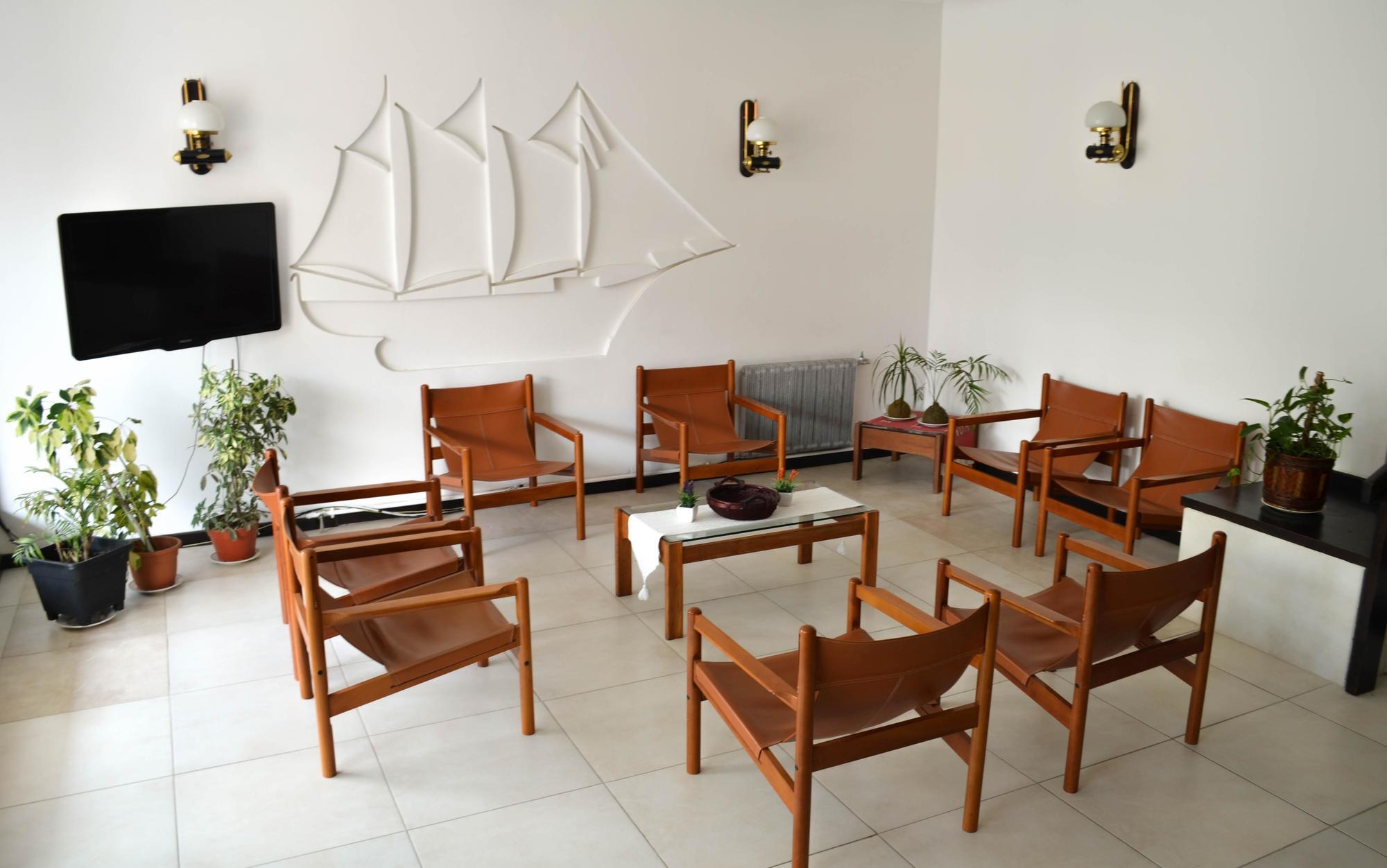 El Velero Hotel 3*
