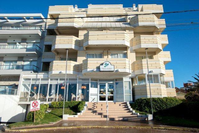 Hotel Gesell & 4*
