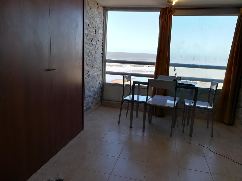 Departamento Gesell Sur Sobre Playa Y 140 Vista Al Mar