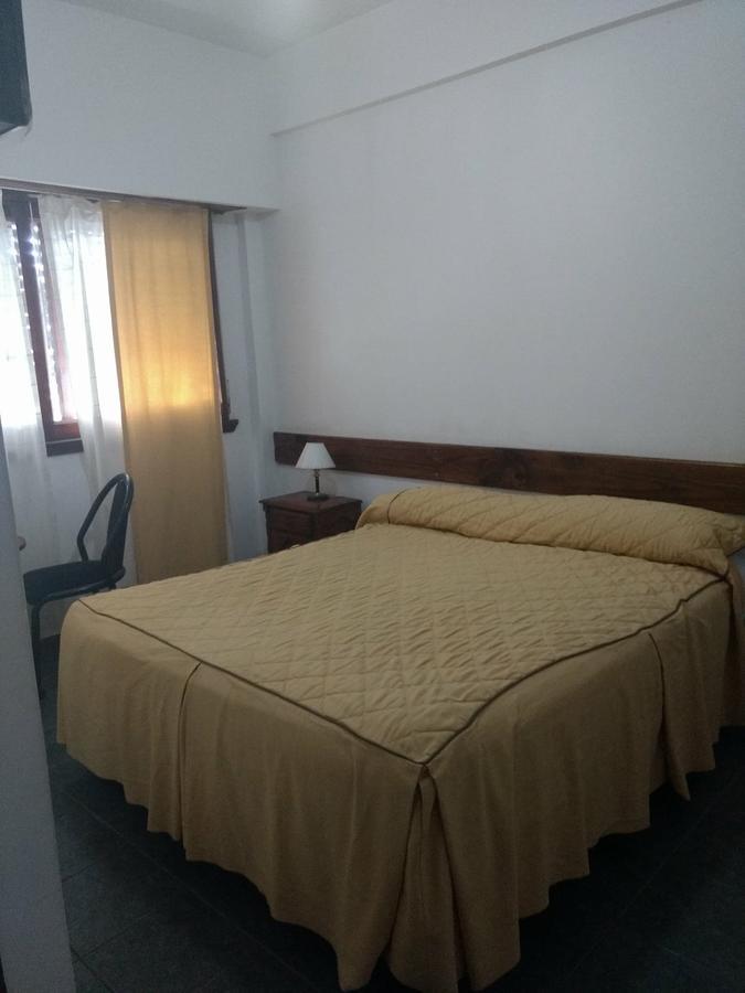 Hotel 40 *