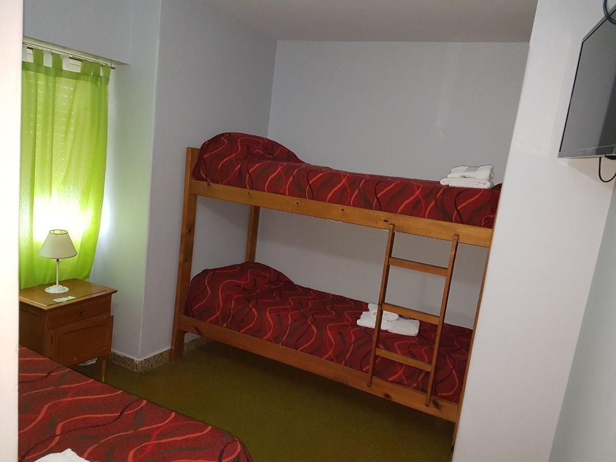 Oasis Hotel 2*
