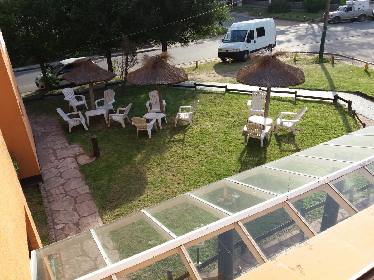 Marina Hotel 2*