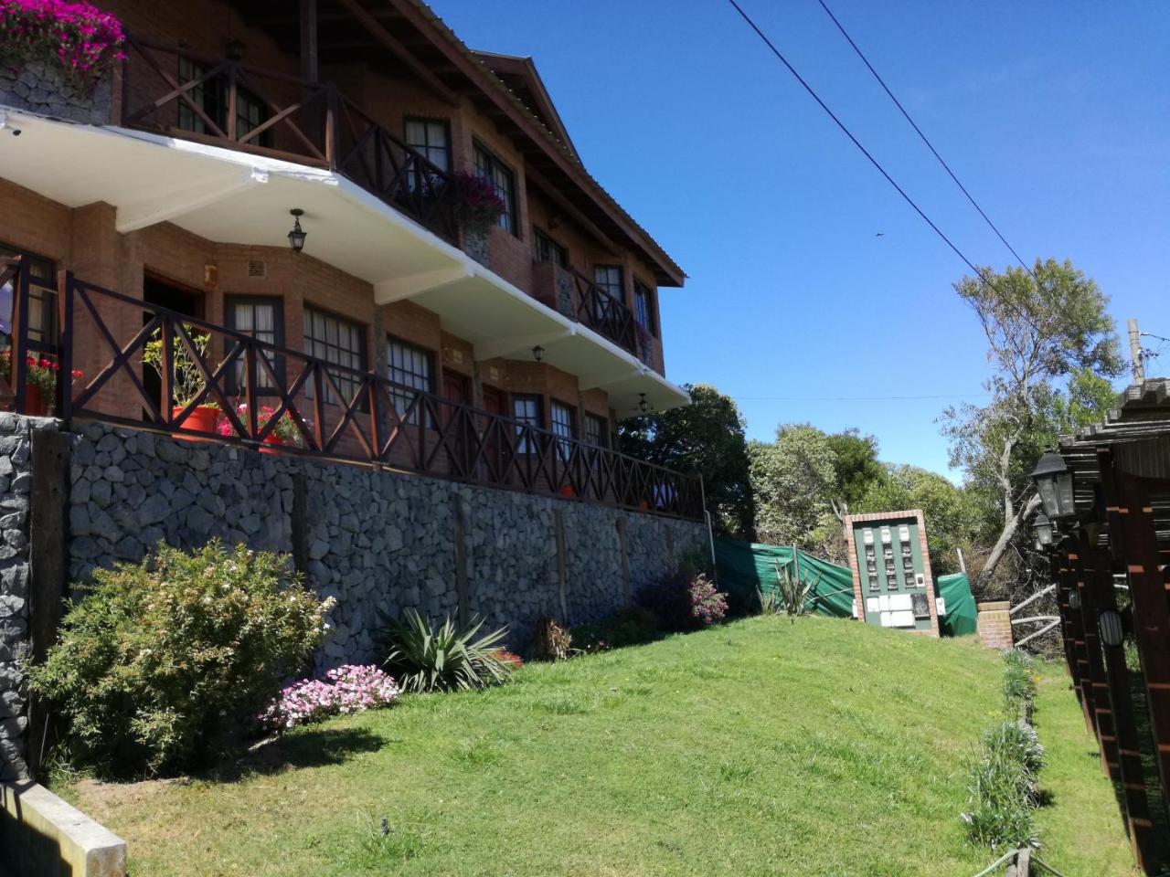 Piedras Grises Duplex *
