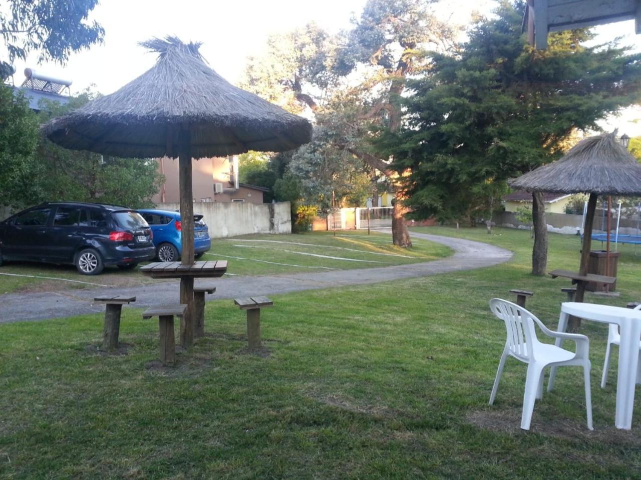 Oasis Hotel