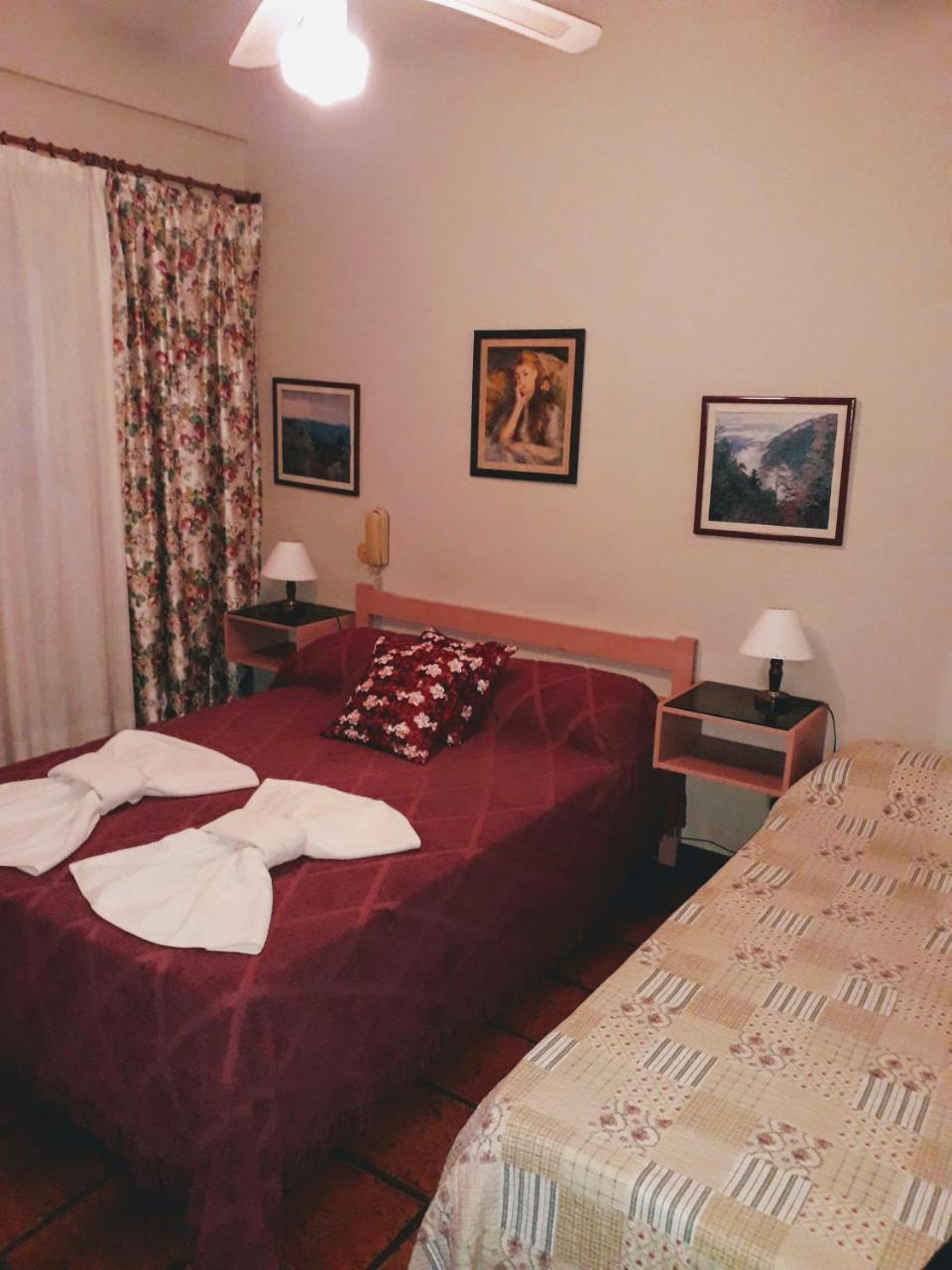 Inn De La