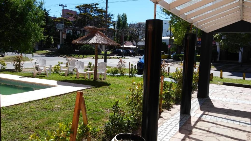 Marina Hotel 2*