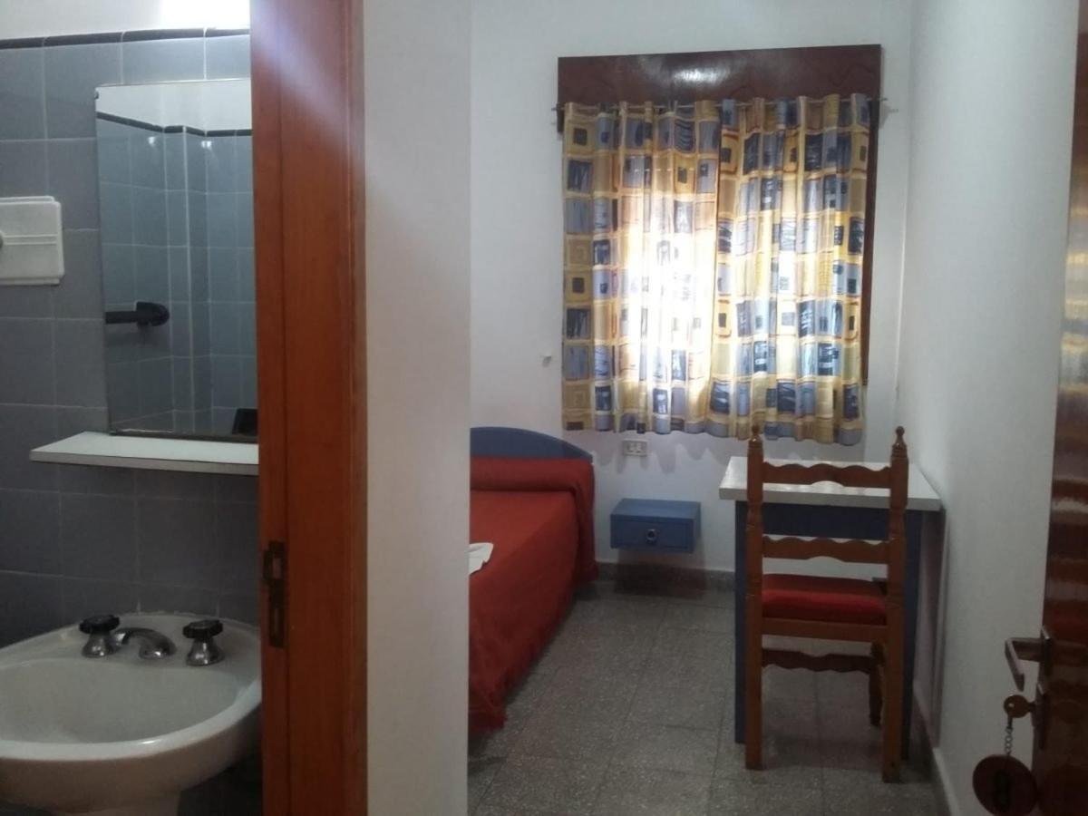 Pourally Hotel Villa Gesell