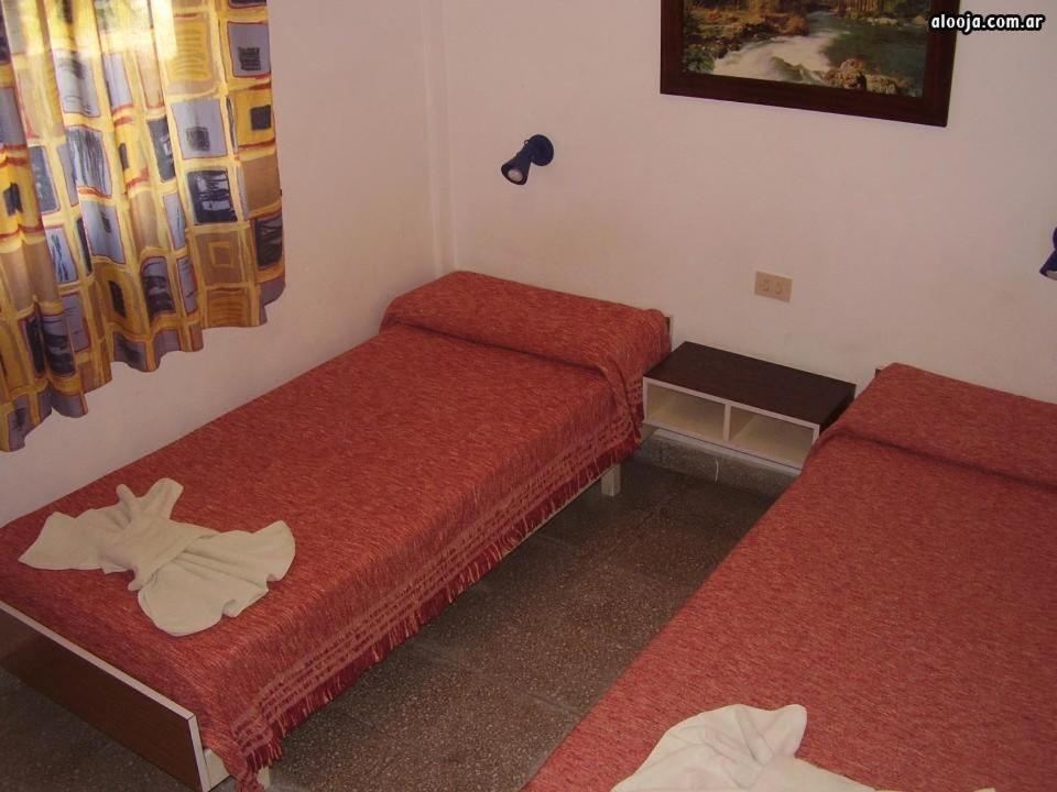 Pourally Hotel 2*