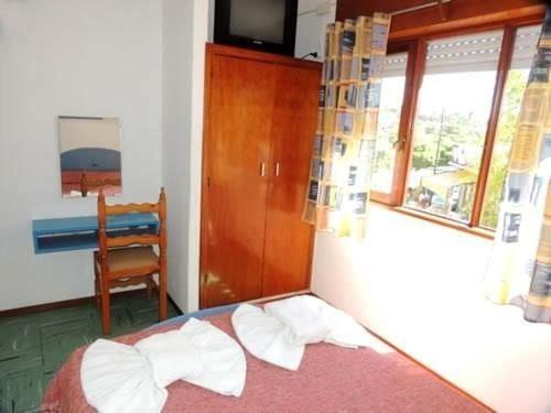 Pourally Hotel 2*