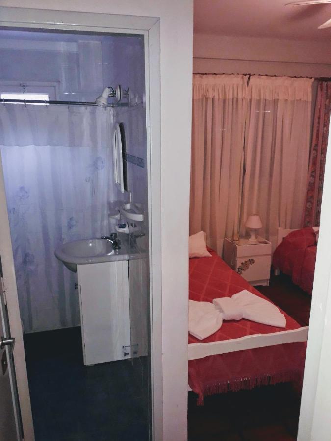 De La Inn 2*