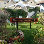 Hosteria Robert