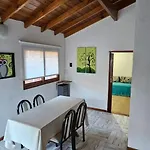 Casa Tinta Roja 2 de 1 dormitorio