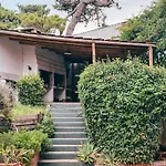 Edificio Tres Pinos