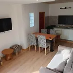 Deptos En Villa Gesell Ohana II A Una Cuadra Del Mar- Centro