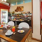 Medamar Club