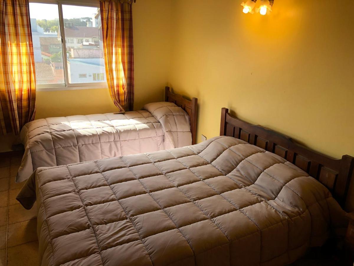 Triplex Frente Al Mar Balcon Gesell Apartamento