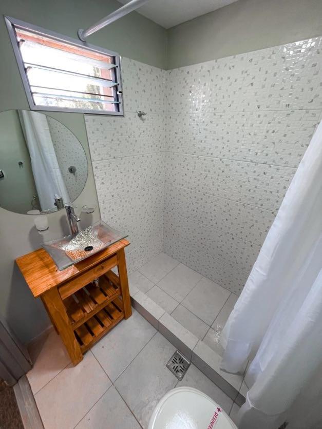 Aguila Blanca Villa Gesell