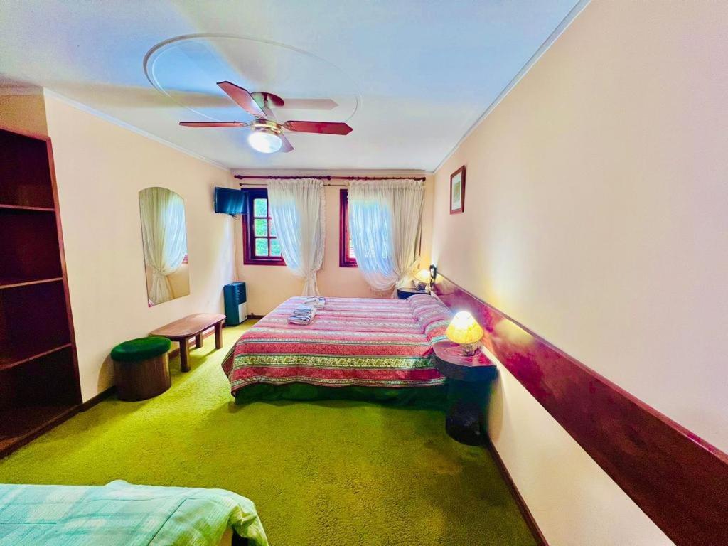 Helen Del Mar Hotel