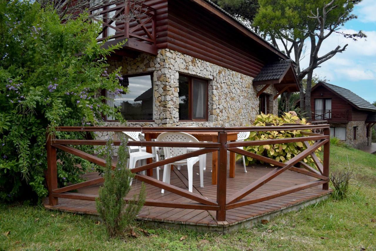 Ciruelos * Villa Gesell