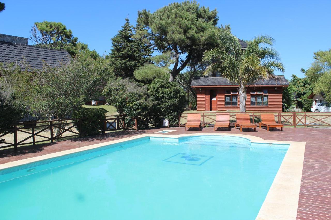 Apartahotel Ciruelos Villa Gesell