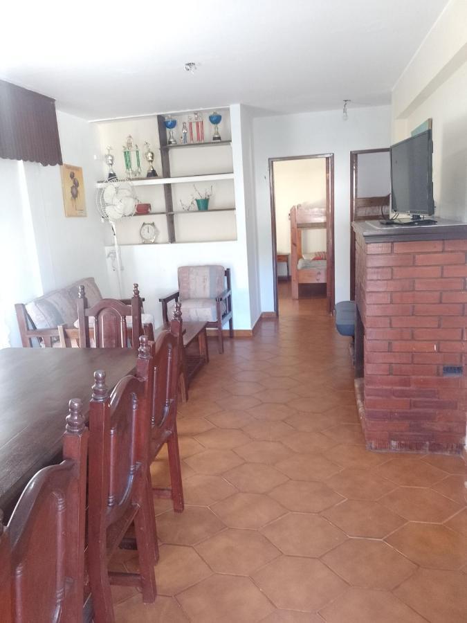 Casa Leoncioygrego * Villa Gesell