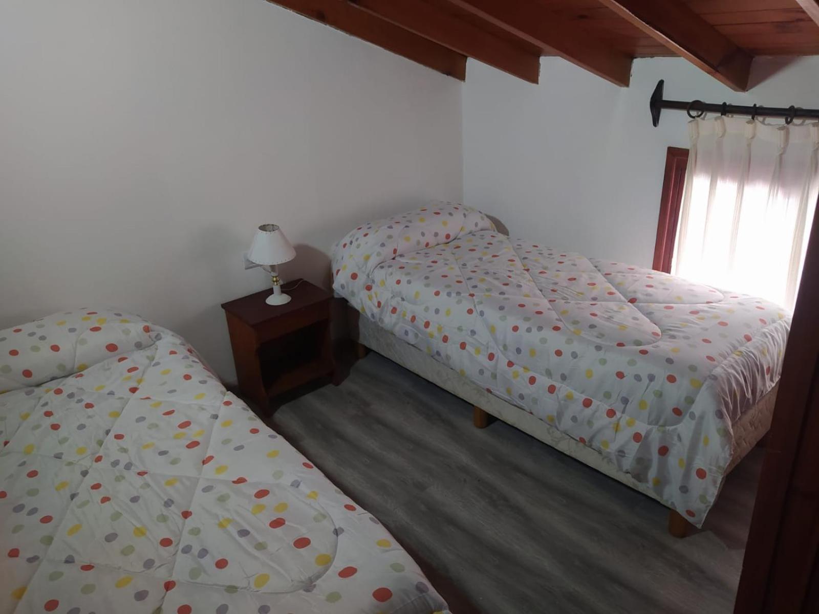 Departamentos Familiares Rosas Rojas Apartment Villa Gesell
