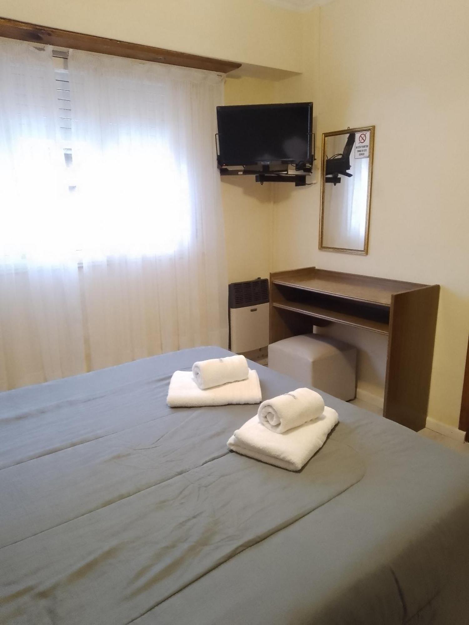 Hotel Edith 3*