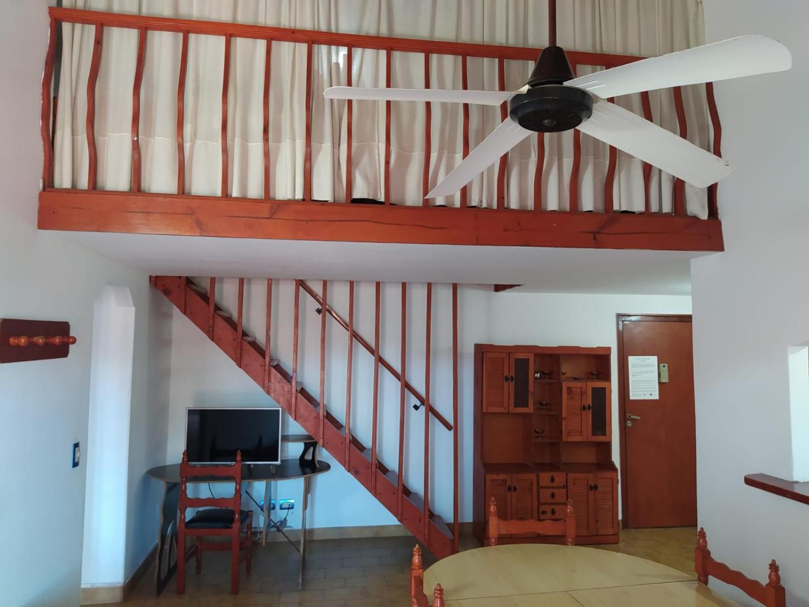Departamentos Familiares Rosas Rojas Villa Gesell