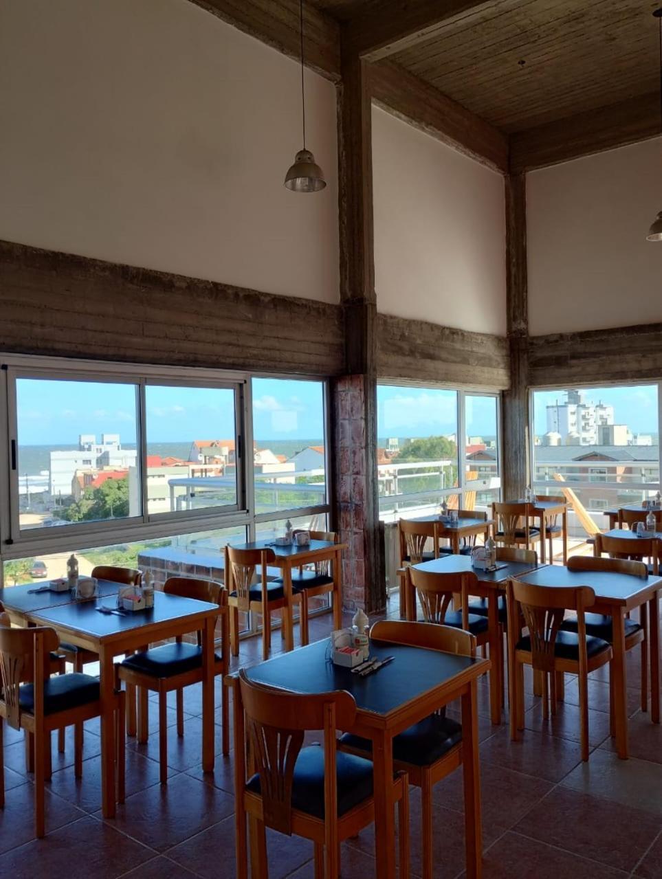 Fontanet Hotel 2*