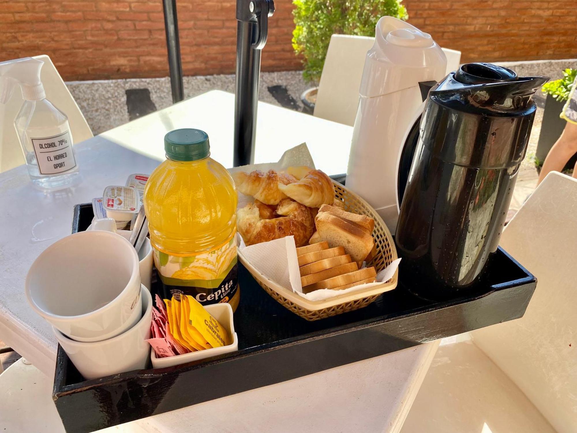Apartahotel El Horreo